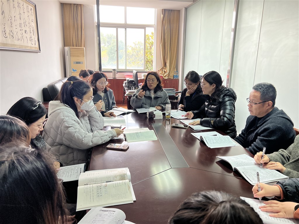 IMG_1128.JPG IMG_1128.JPG