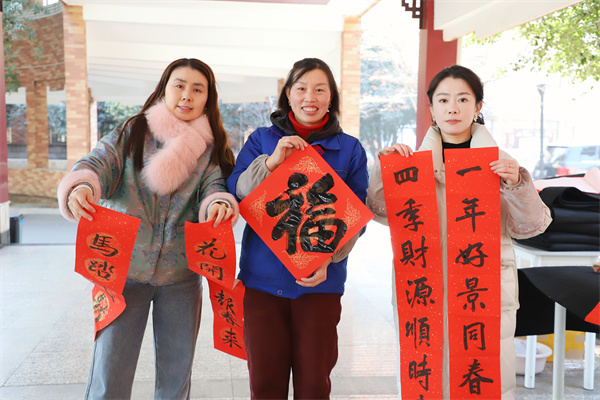 IMG_2021.JPG IMG_2021.JPG