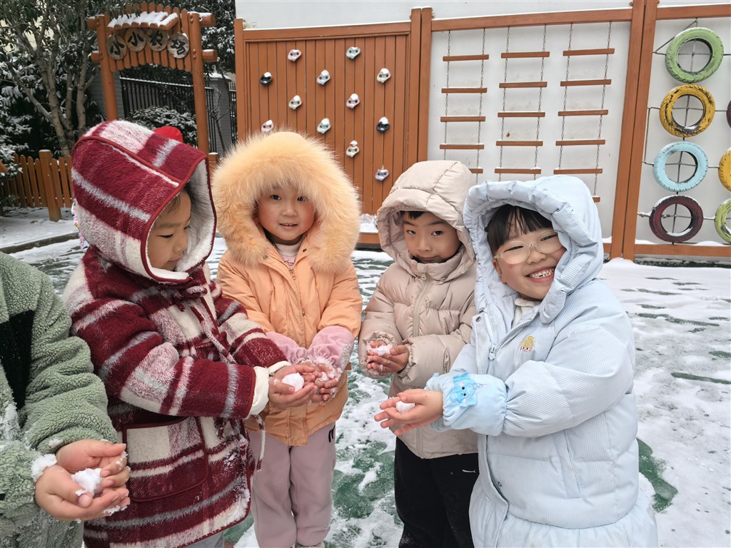 c9cdab422b3e9d4be556698ecdb1ee0a.jpg c9cdab422b3e9d4be556698ecdb1ee0a.jpg