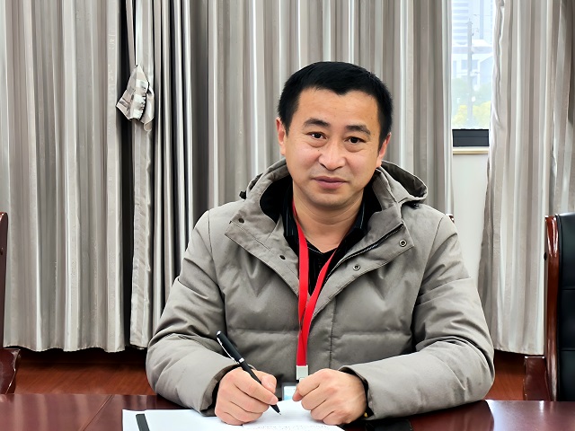 EE91D9C694402D64636471F84D7B9737.jpg EE91D9C694402D64636471F84D7B9737.jpg