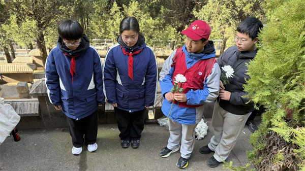 图片2.png 图片2.png