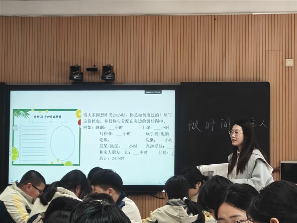 图片2.jpg 图片2.jpg