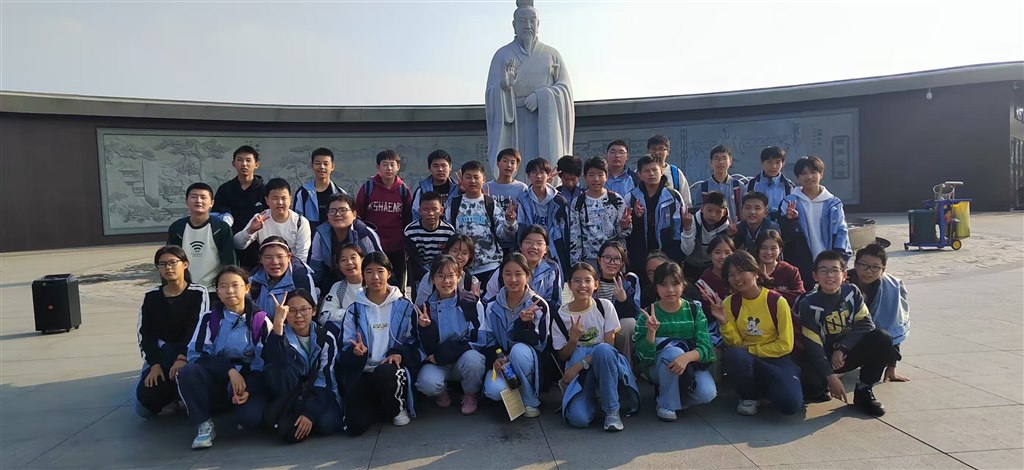 九5合照.jpg