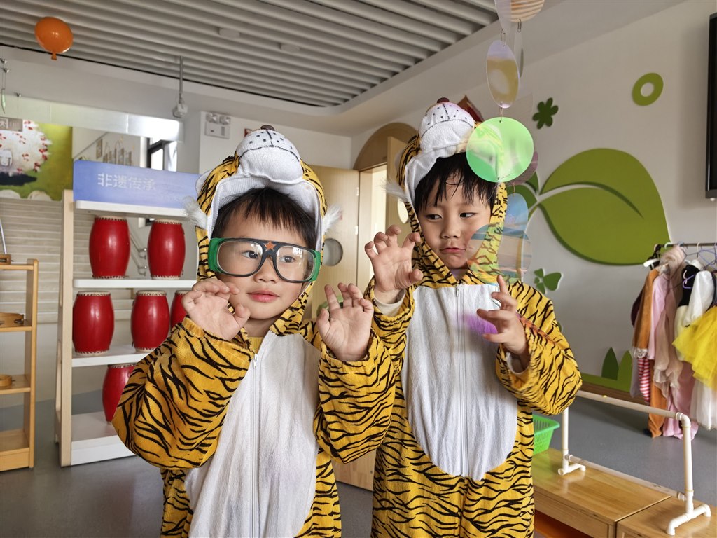 AB59F5AFFB768F76B2CC2B8B9C503411.jpg