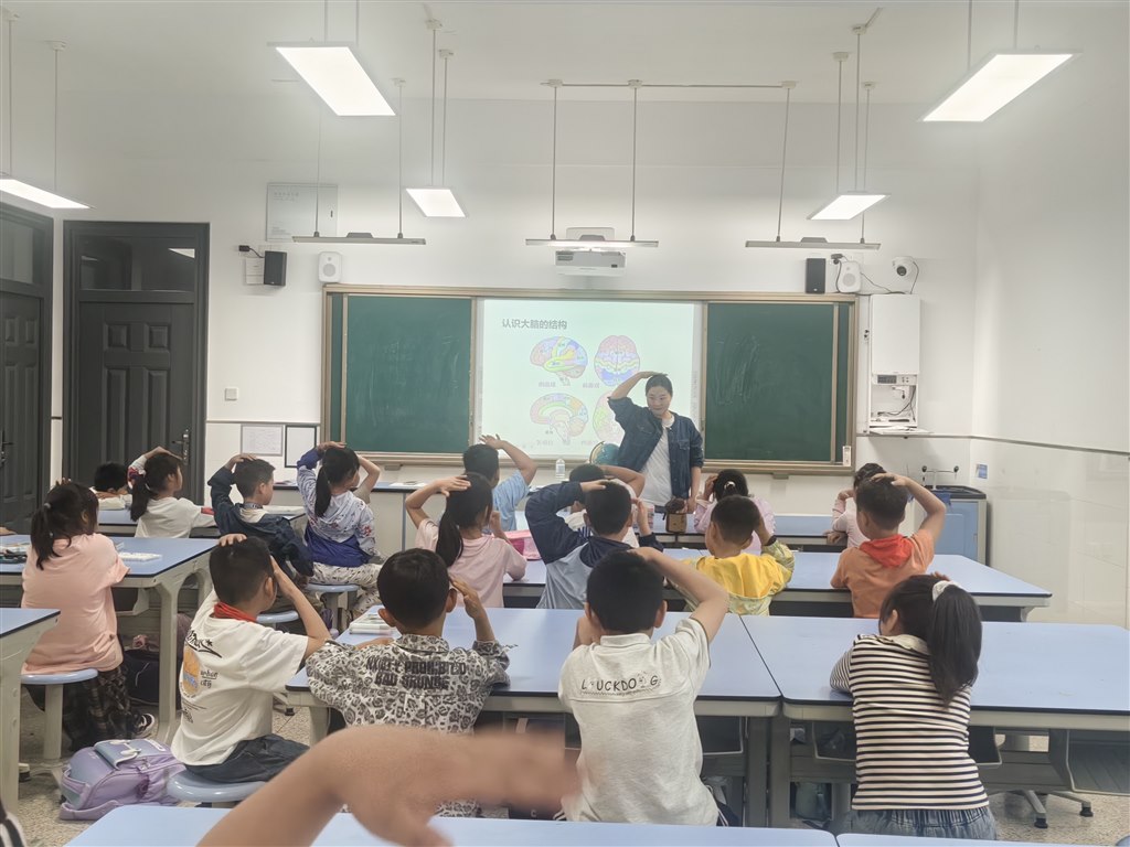 微信图片_20260507172610_1008_5.jpg 微信图片_20260507172610_1008_5.jpg