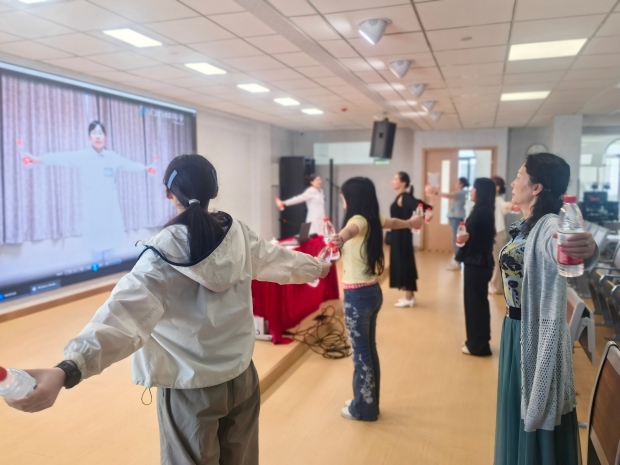 中吴大讲堂第二讲1(1).jpg