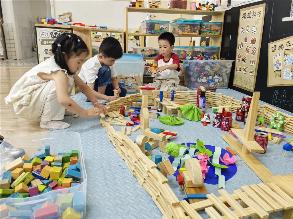 夏天建构1.jpg