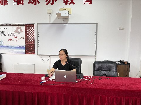 4f5691d43db9434d87cb64a3942ac0a5.jpg
