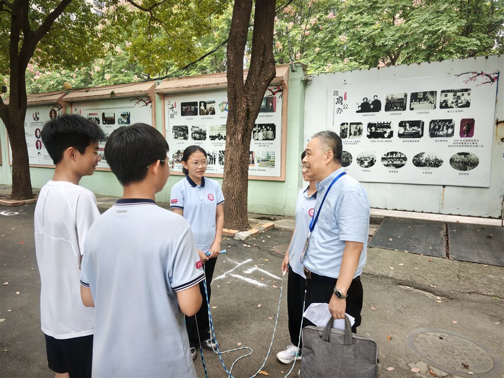 图1.jpg