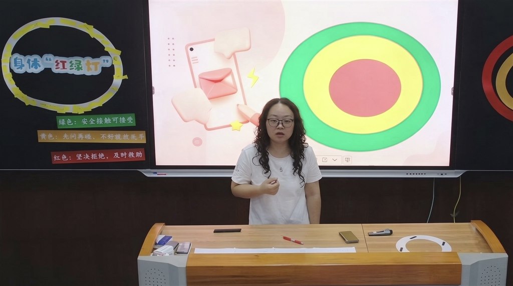微信图片_20260930163953_112_140.jpg